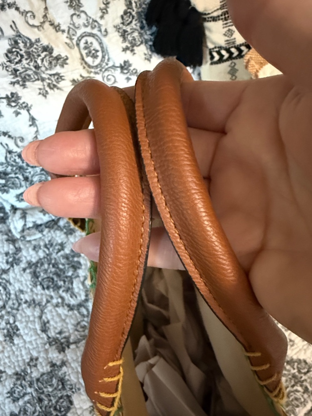 Universal Thread Natural Straw Tote with Brown Handles and Green Trim Like New ! - Picture 9 of 11